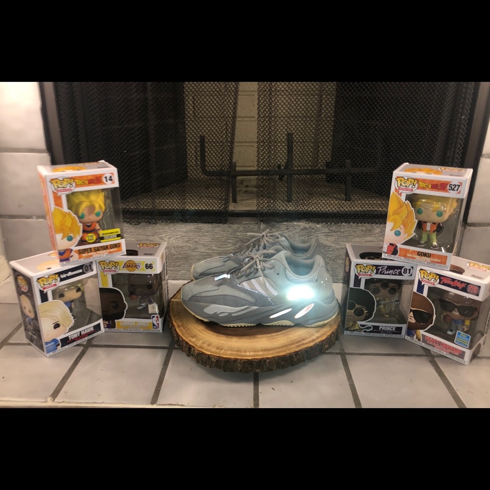 Used Yeezy 700 Inertia